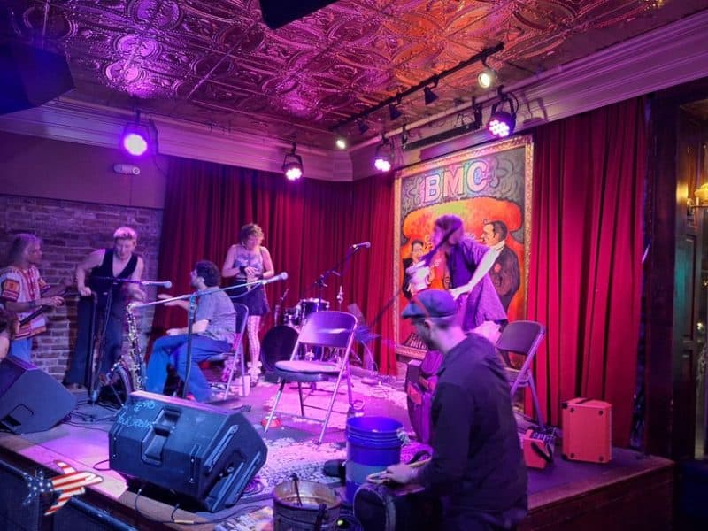 frenchmen street clubs