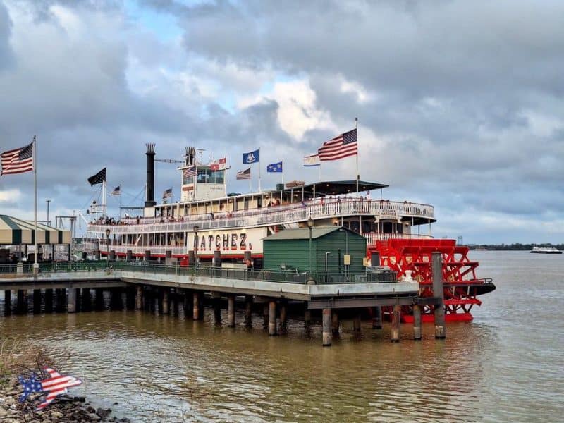 natchez battello