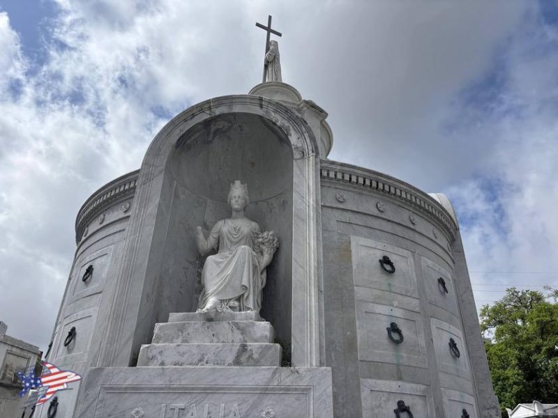st louis cemetery 1