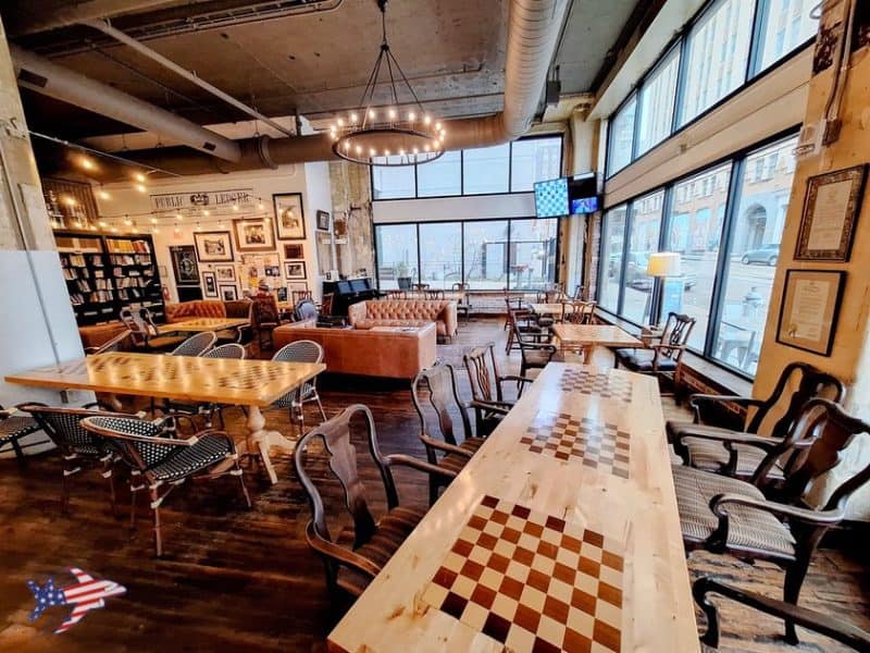colazione a Memphis Chess Club