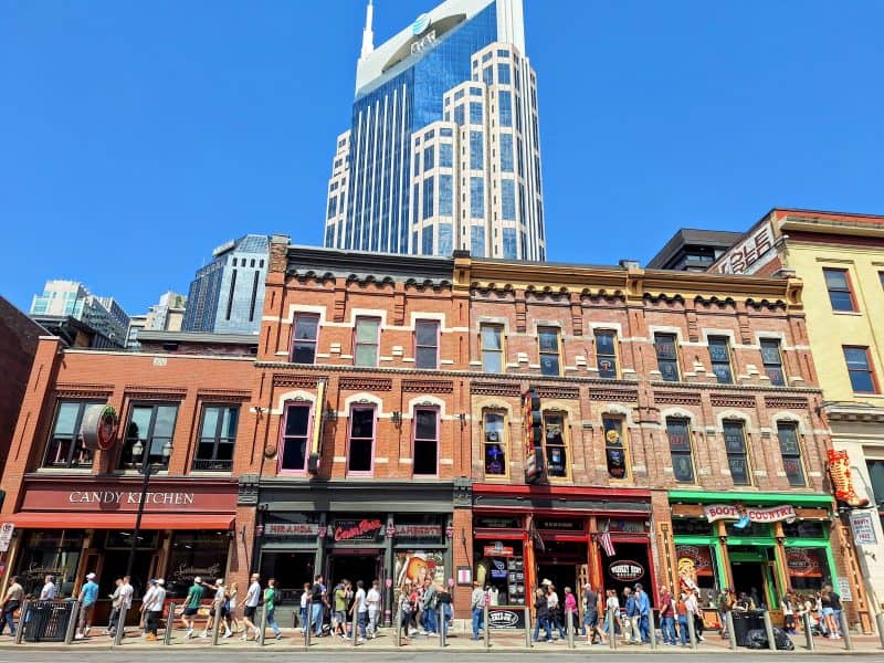 nashville honky tonk highway