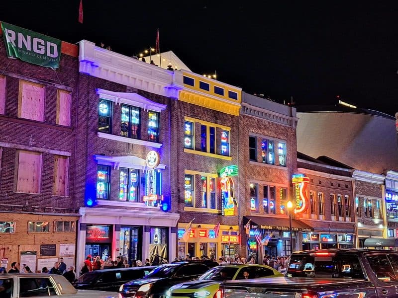 nashville honky tonk highway