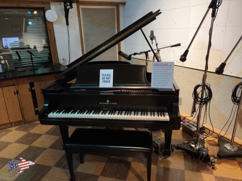 rca studio b