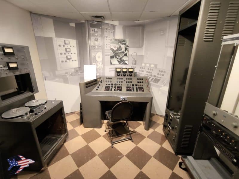studio b tour