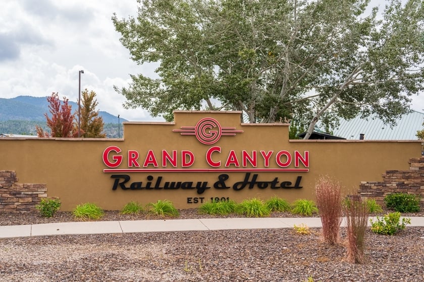 grand canyon railway hotel
