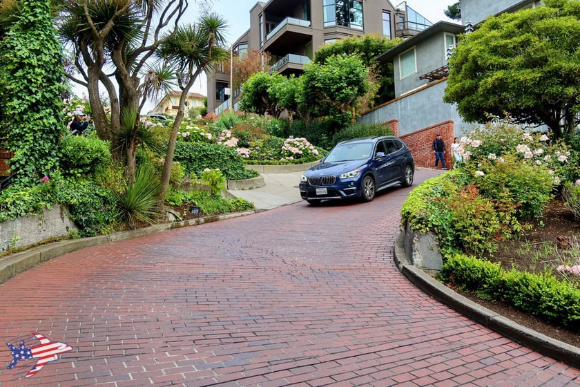 Lombard Street in macchina