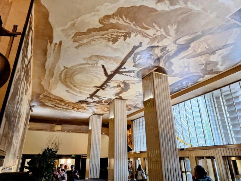 rockefeller center interno