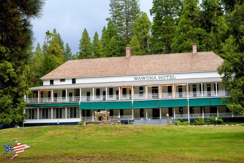 Mariposa Grove - Wawona Hotel