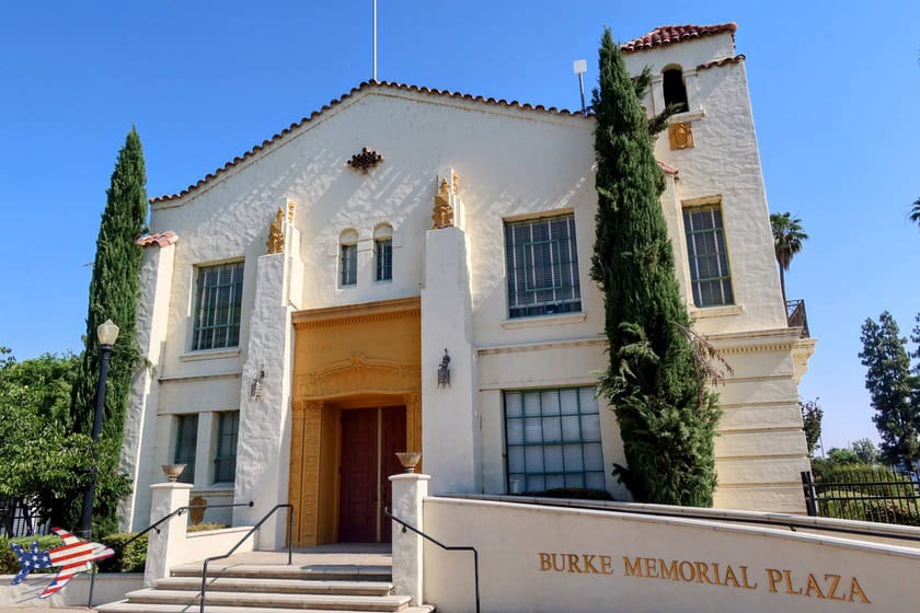 Bakersfield - Kern County Museum Burke Memorial Plaza