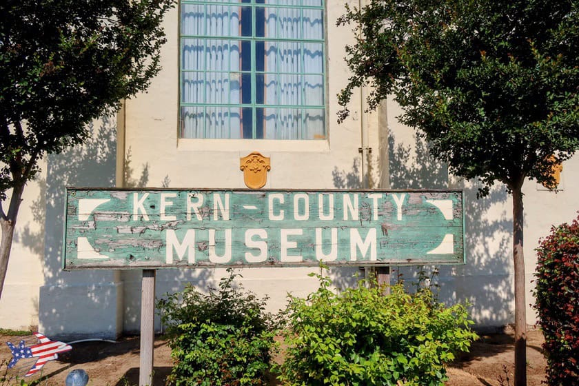 Bakersfield - Kern County Museum cartello