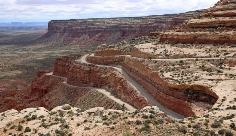 Moki Dugway