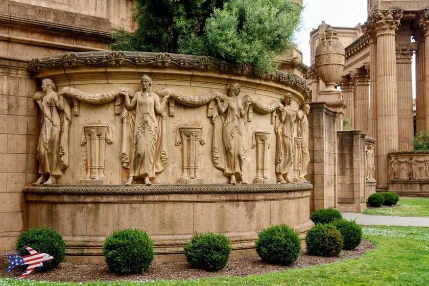 Palace of Fine Arts - Decorazioni