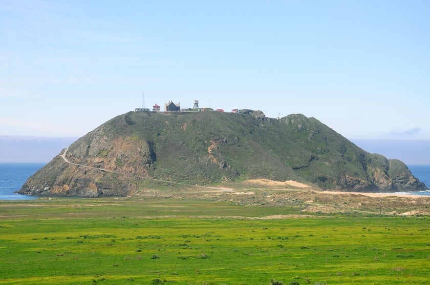 i migliori fari della california - Point Sur Lighthouse