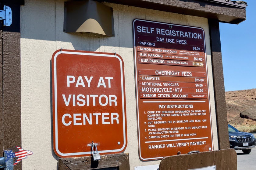 red rock canyon visitor center