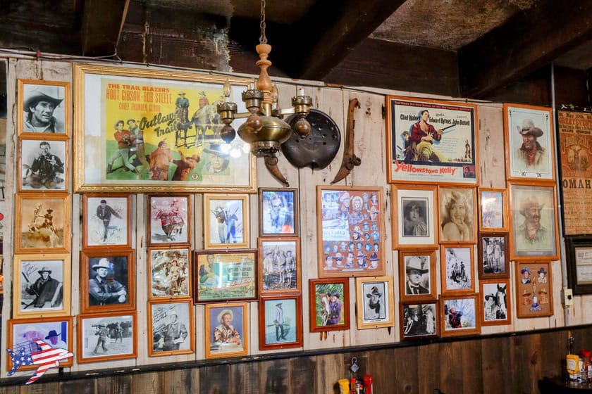 Lone Pine - Mt Whitney Restaurant - Foto alle pareti