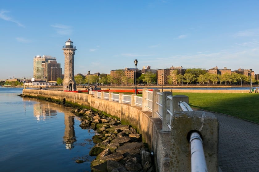 Blackwell Island Light