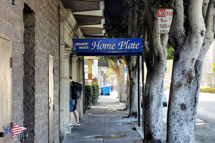 Cow Hollow Inn and Suites - ristorante convenzionato Home Plate