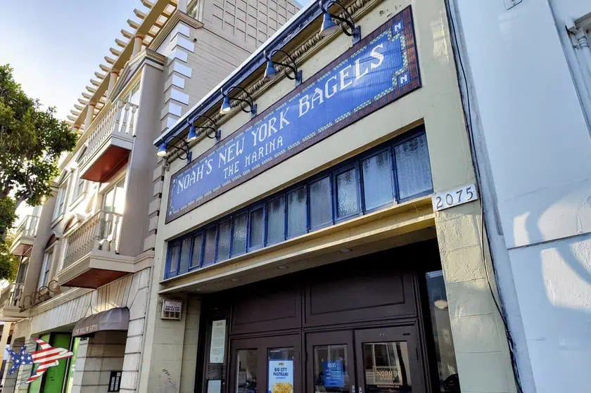 Marina District dove mangiare - Noah's NY Bagels esterno