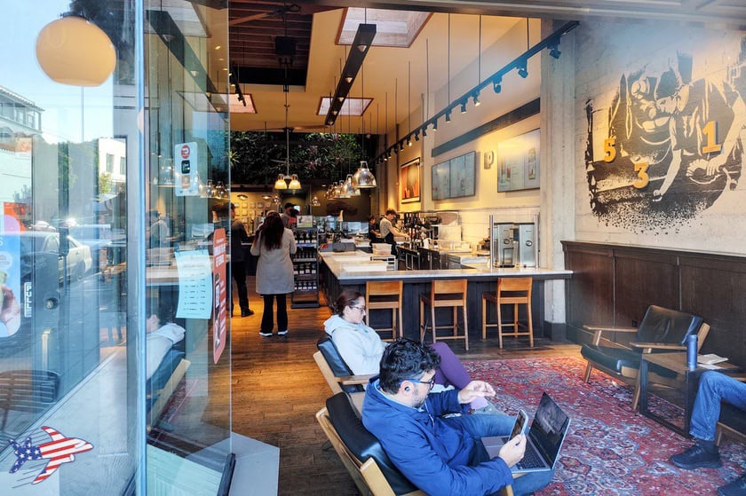Marina District dove mangiare - Peet's Coffee interno