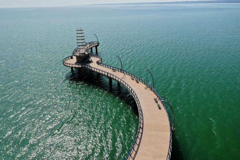 Burlington pier