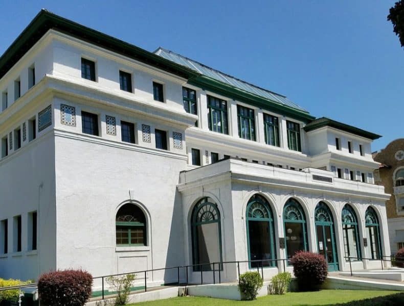 Hot Springs Maurice Bathhouse