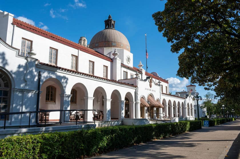 Hot Springs Quapaw Bathhouse