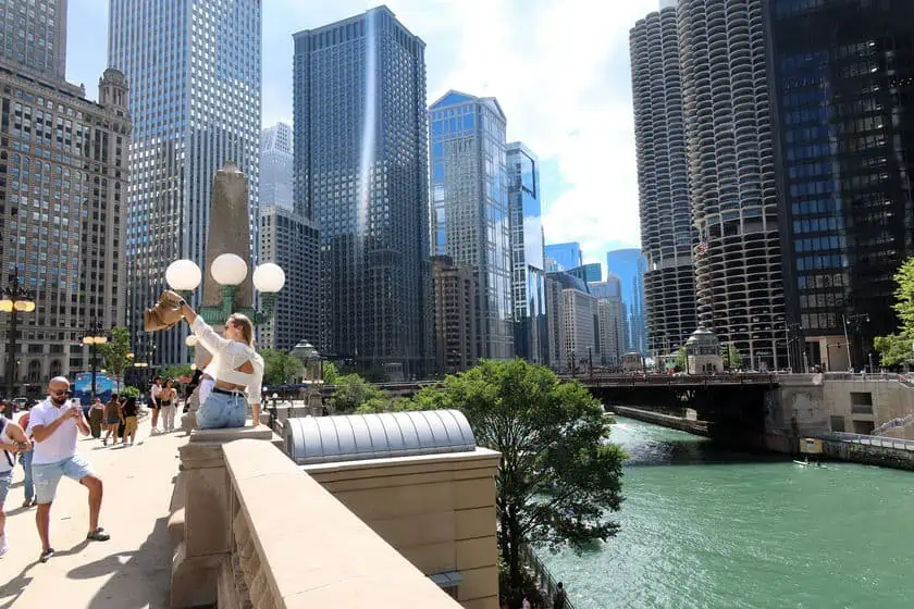 Cos'è il Chicago Riverwalk