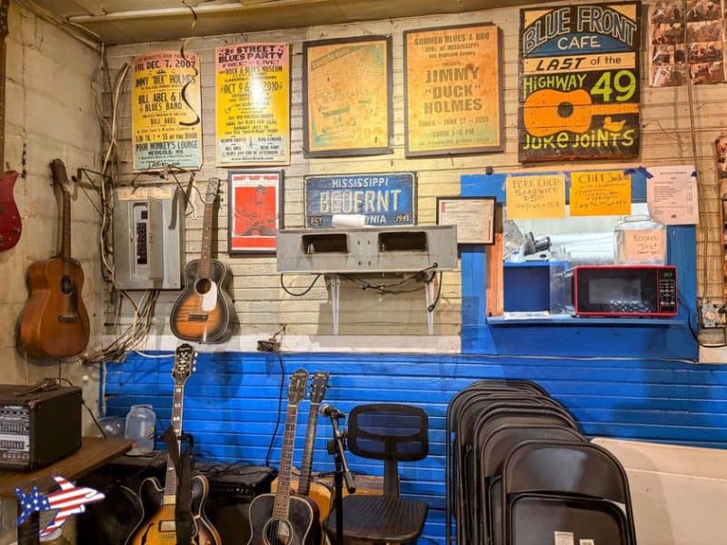 the blue front cafè Mississippi
